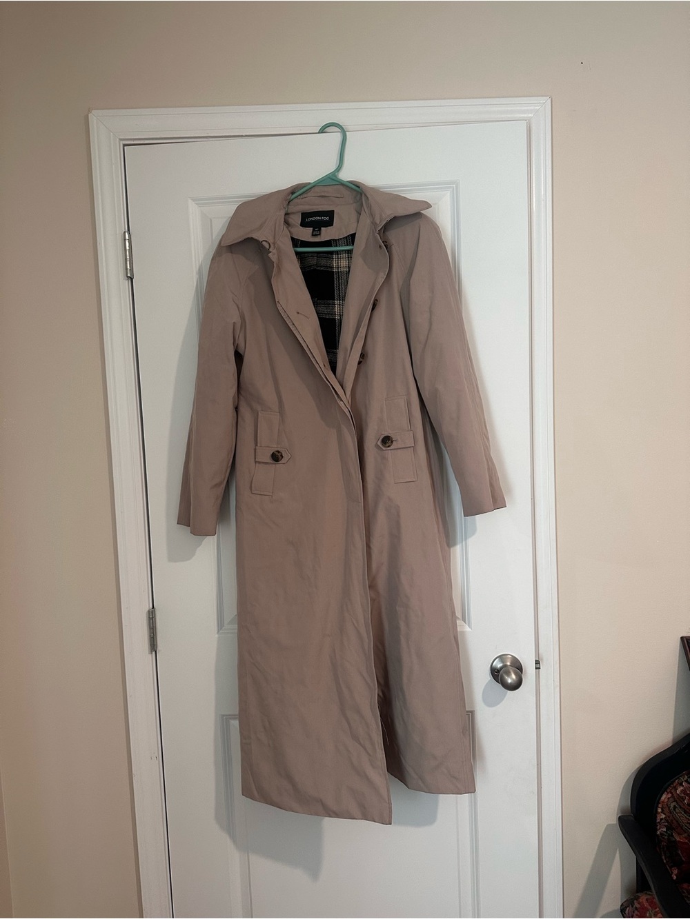 Long Women's Trench Coat in Beige - London Fog